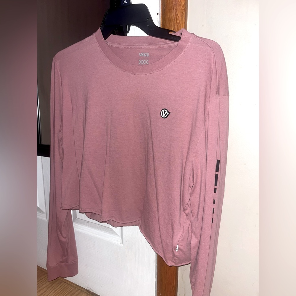 cropped long sleeve vans shirt
